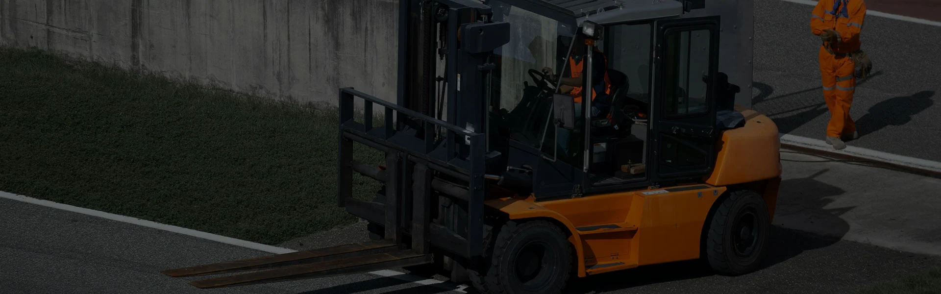 Electric Forklift Trucks